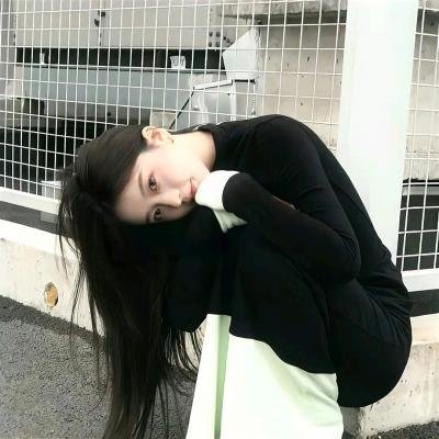 阴目侦信